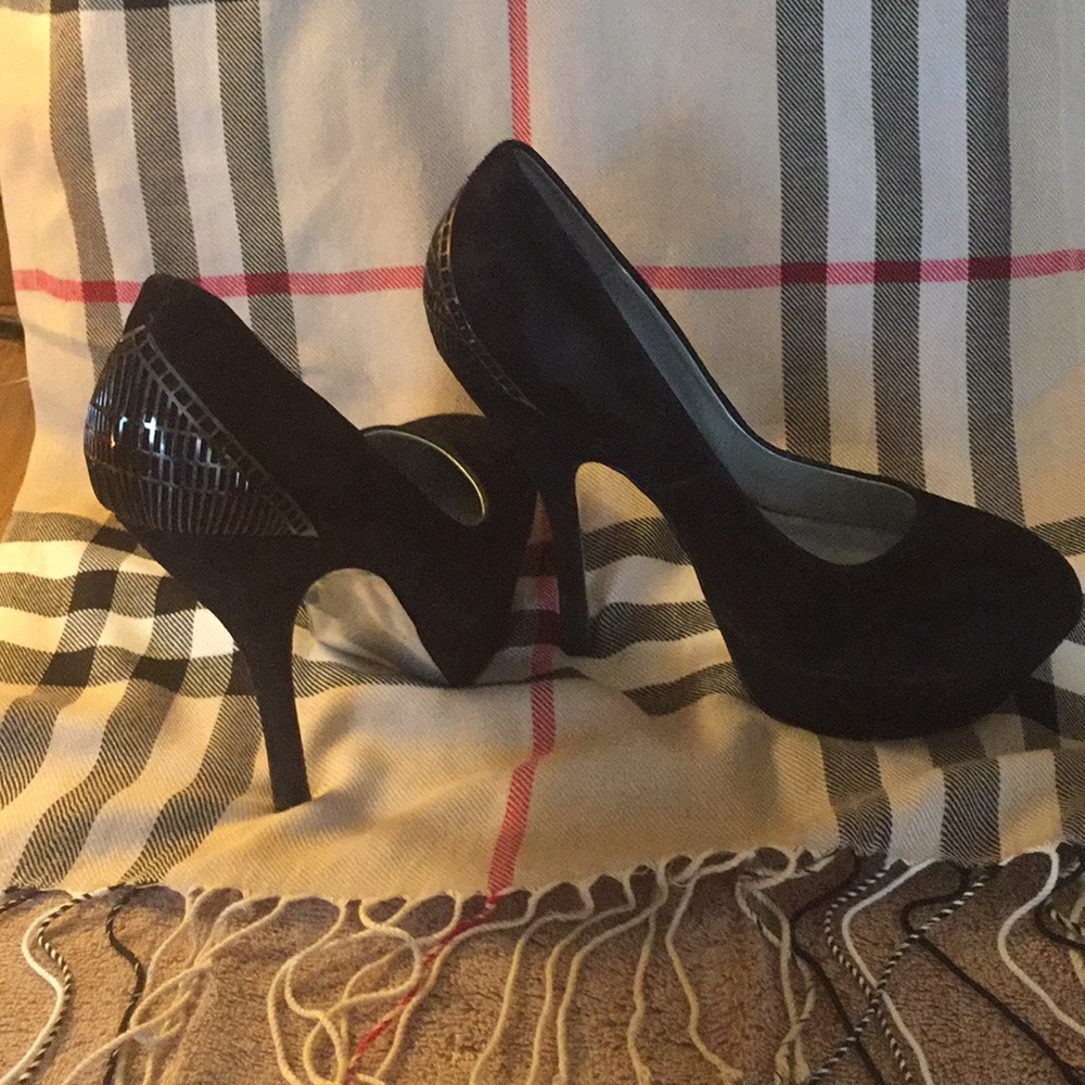 H by Halston from Bakers. Size 8